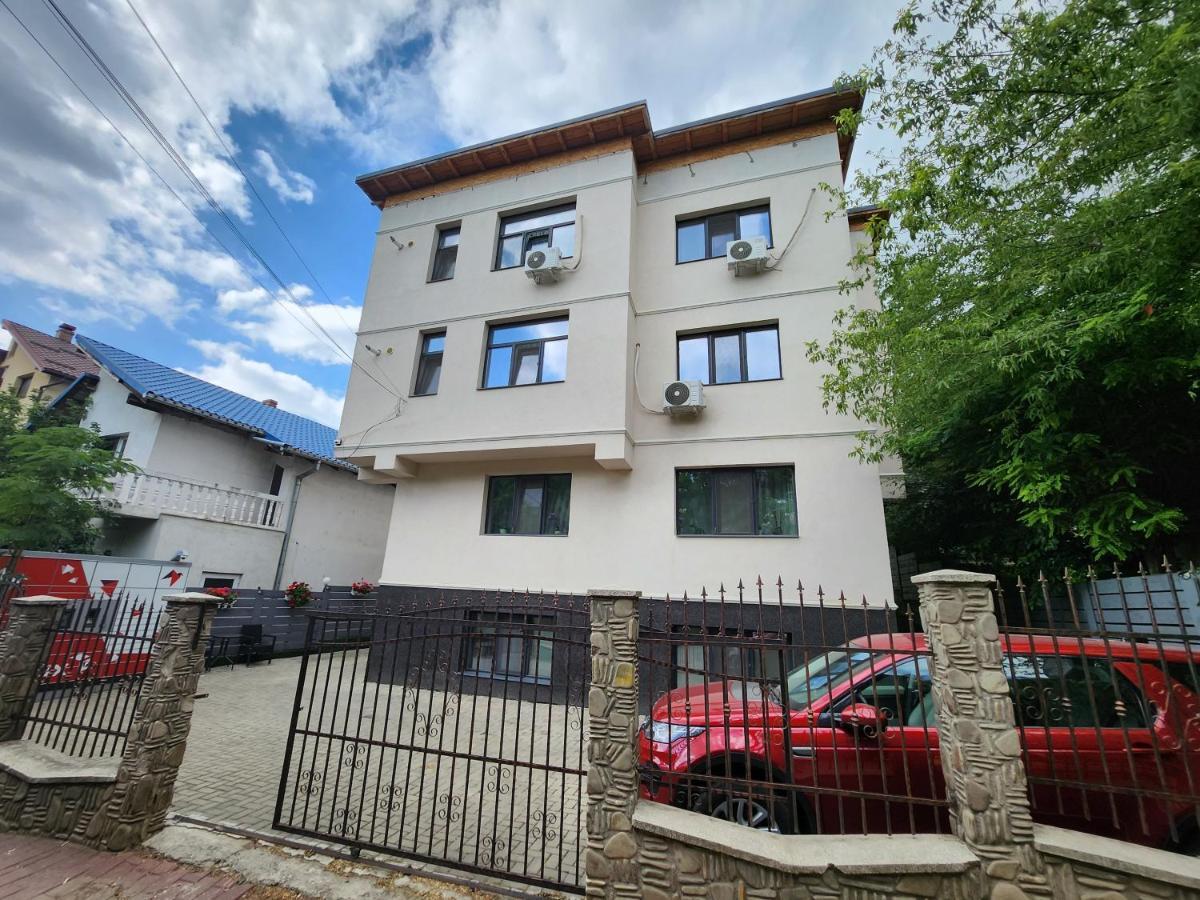 Boutique City Retreats Apartments Яссы Экстерьер фото