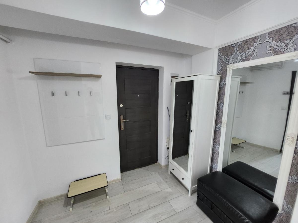 Boutique City Retreats Apartments Яссы Экстерьер фото